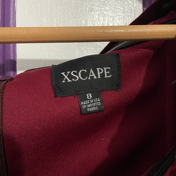 Burgundy XSCAPE Velvet Dress Size 8 - Picture 2 of 5